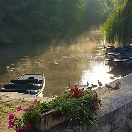 La Vieille ホテル Sansais